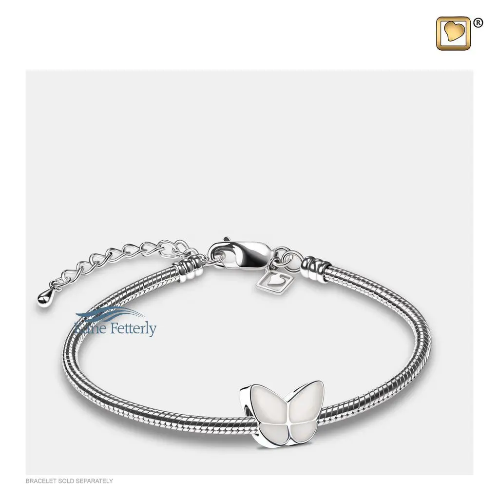 Breloque cinéraire papillon (illustrée avec bracelet)