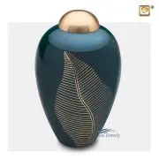 Urne en alliage de métal à motif de feuille avec une finition brillante verte foncée et des accents en or brossé.