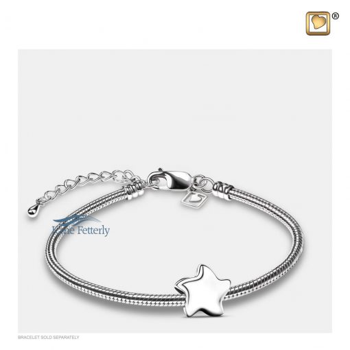 Breloque en étoile en argent sterling illustrée avec bracelet