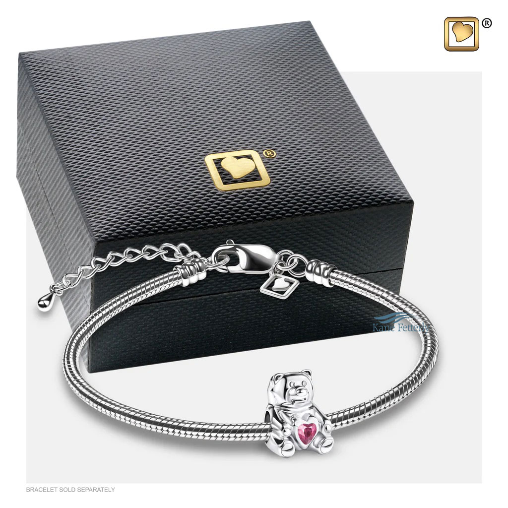 Breloque pour cendres ourson illustrée avec coffret â bijoux