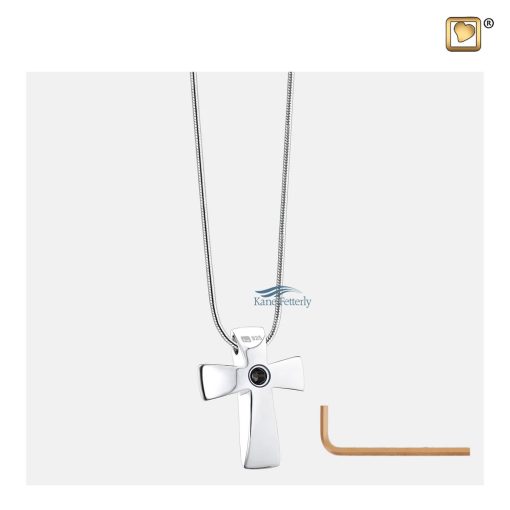 Le pendentif possède un petit compartiment à l’arrière pour garder les cendres