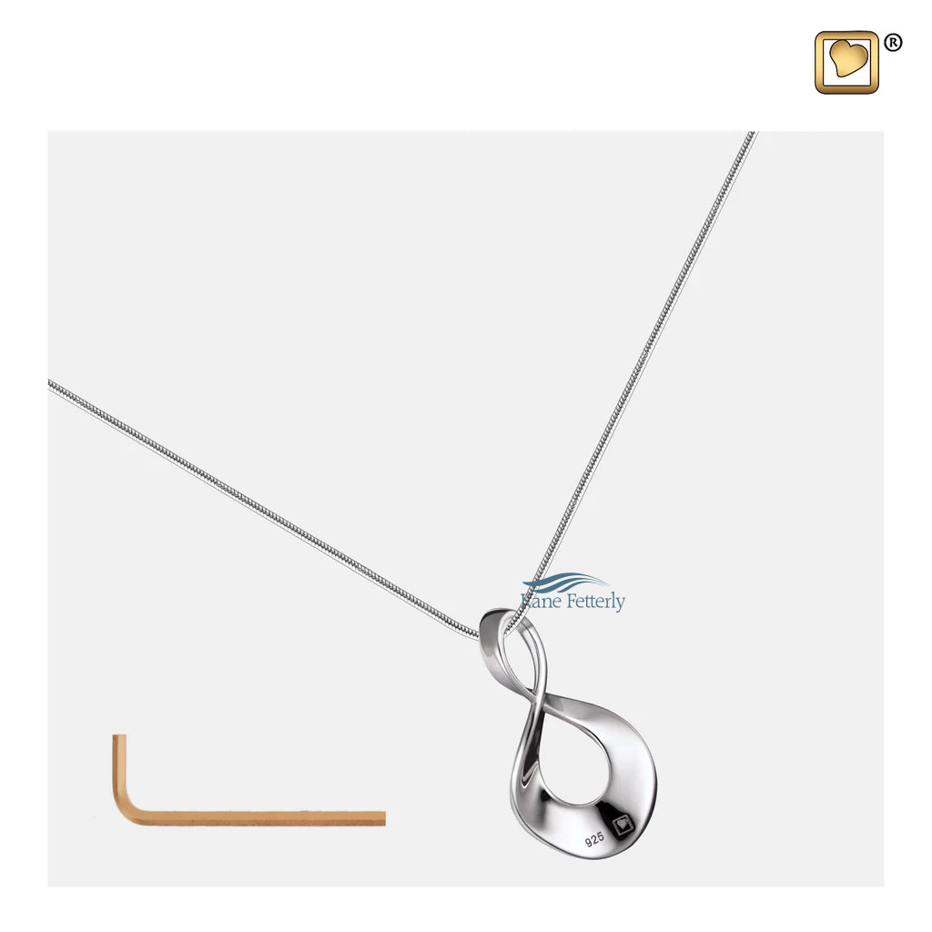 Petit compartiment à l'arrière où l'on peut conserver une quantité symbolique des cendres