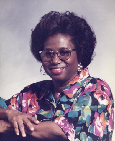 Clytie Claudette Small